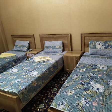 Uvaysiy Family Guest House Marghilon Kültér fotó