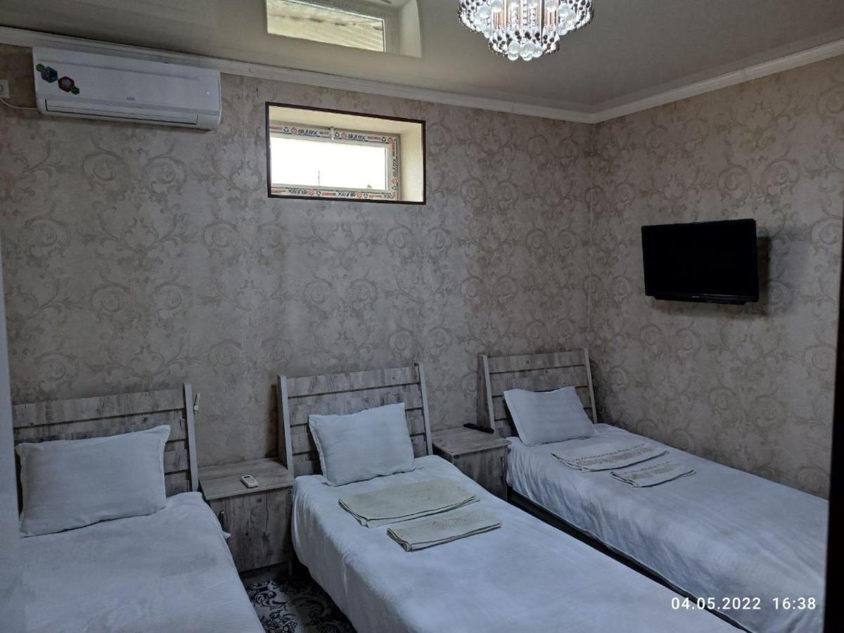 Uvaysiy Family Guest House Marghilon Kültér fotó