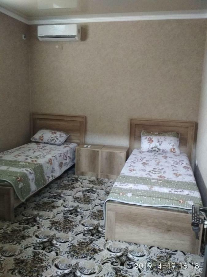 Uvaysiy Family Guest House Marghilon Kültér fotó