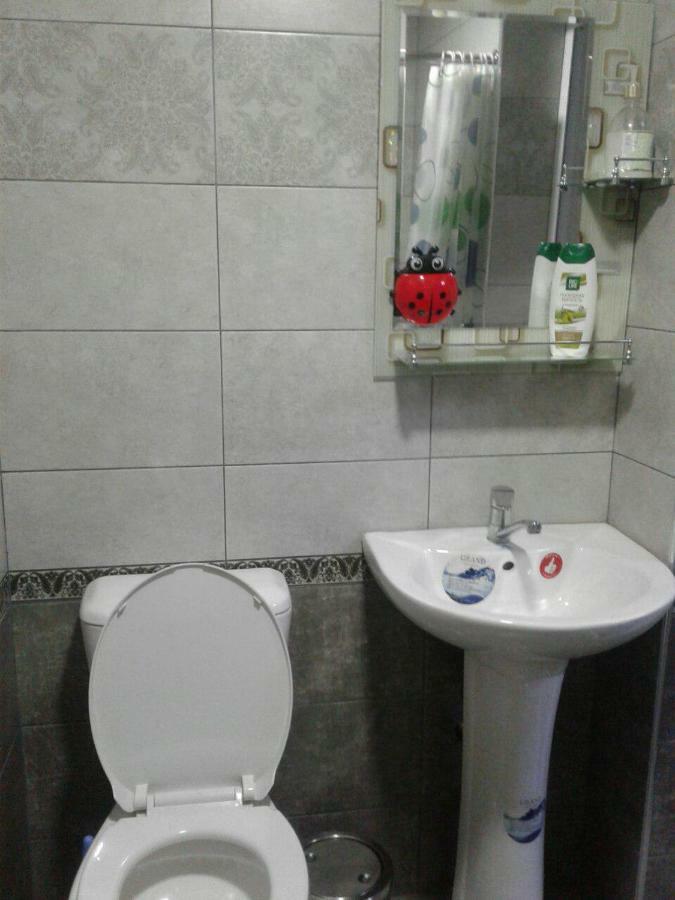 Uvaysiy Family Guest House Marghilon Kültér fotó
